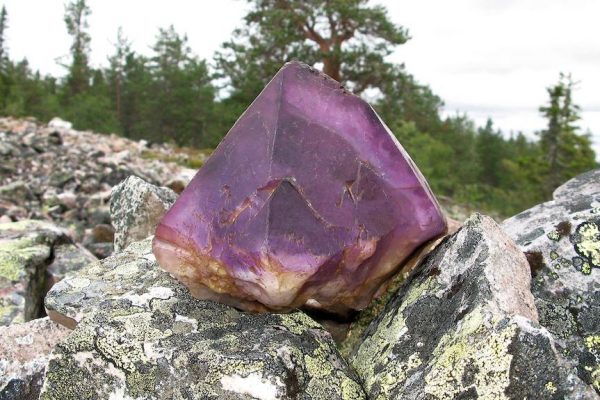 Mining amethyst stones in Finland Mining amethyst stones in Finland